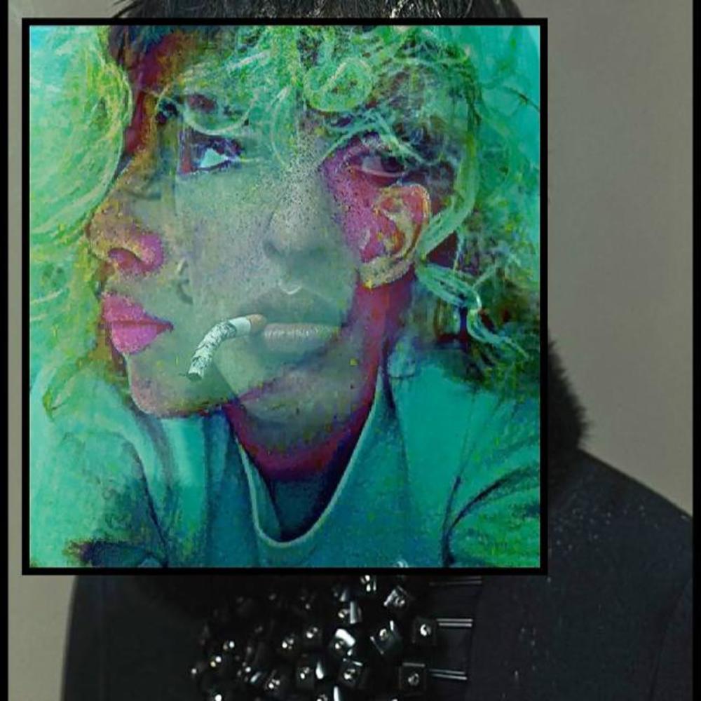 Meet your Posher, Lotti